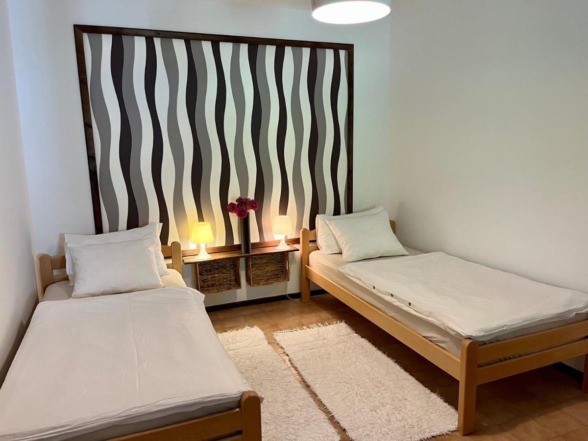 Apartmani Zora Црес Экстерьер фото