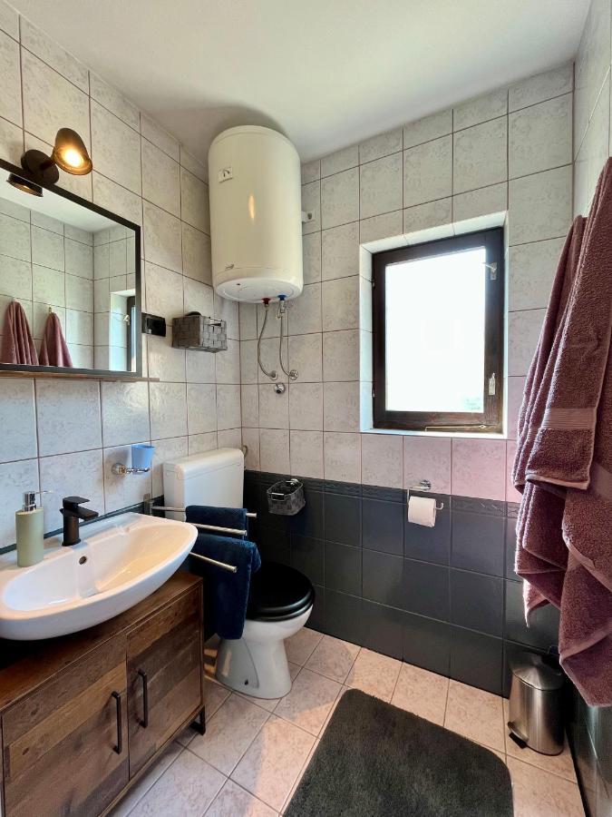 Apartmani Zora Црес Экстерьер фото